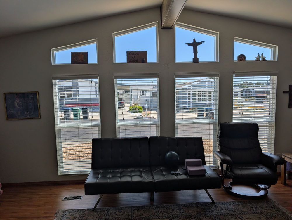 Clean living room windows in a Temecula Valley home